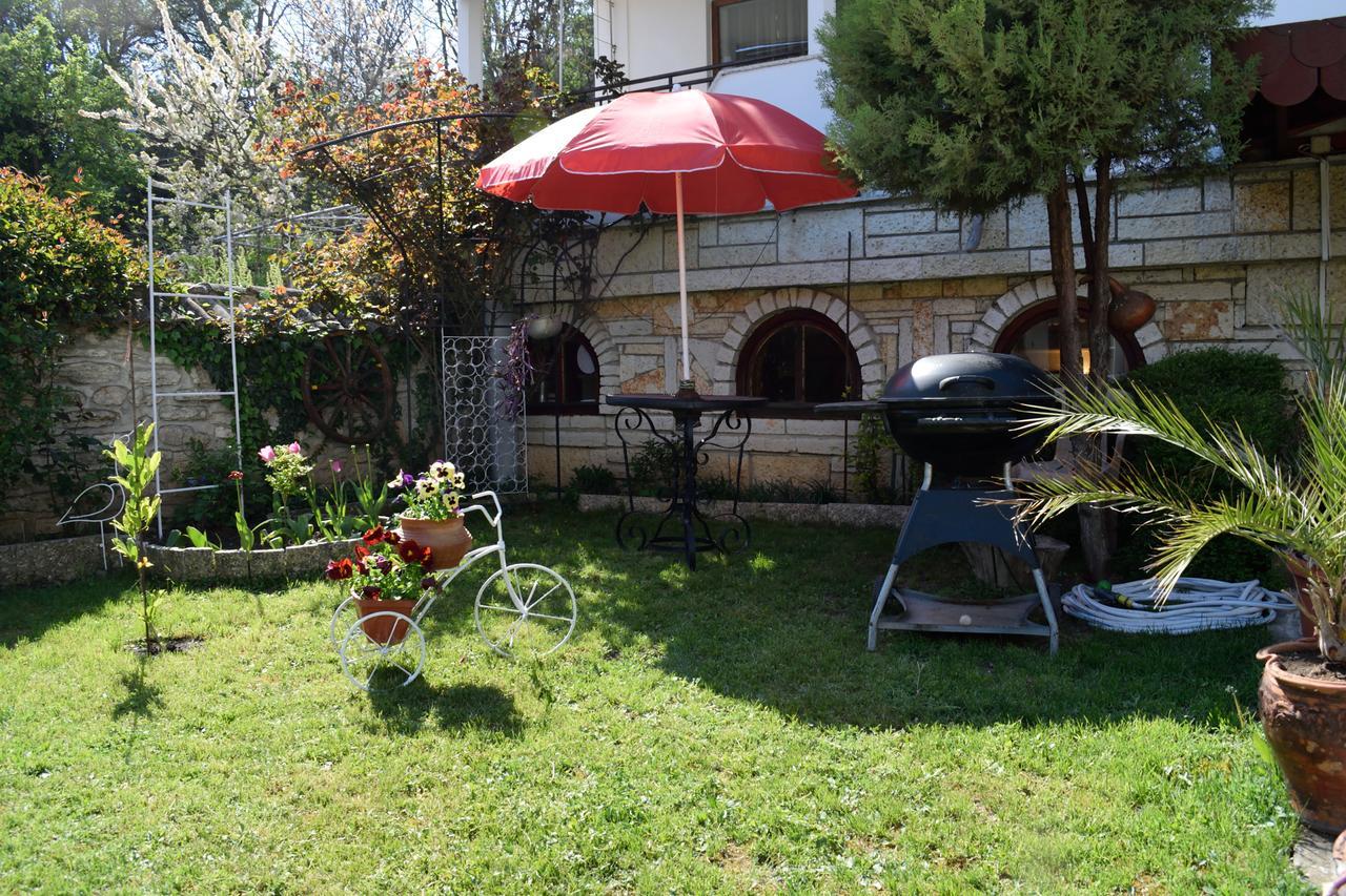 Guest House Villa Katty 발치크 외부 사진