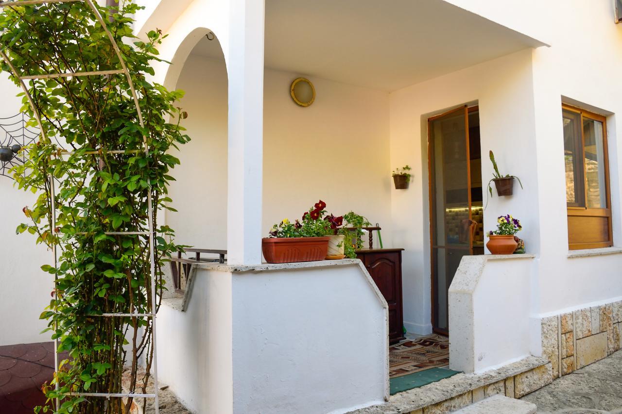 Guest House Villa Katty 발치크 외부 사진