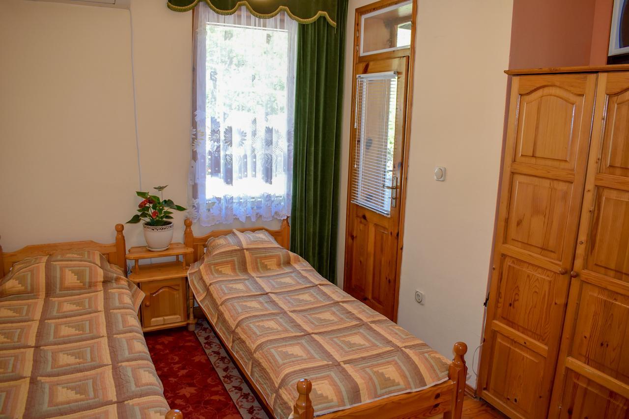 Guest House Villa Katty 발치크 외부 사진